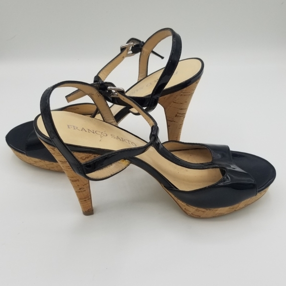 Black heels - Picture 2 of 3